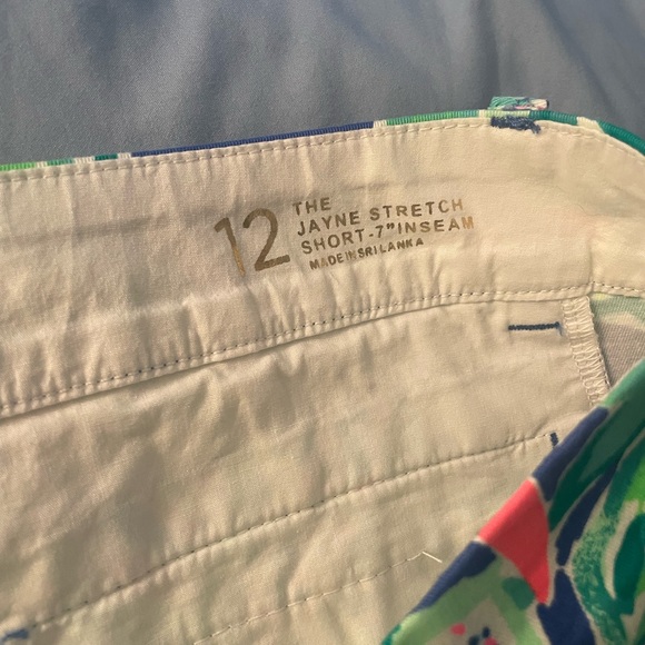Lilly Pulitzer Jayne short size 12 - Picture 5 of 9